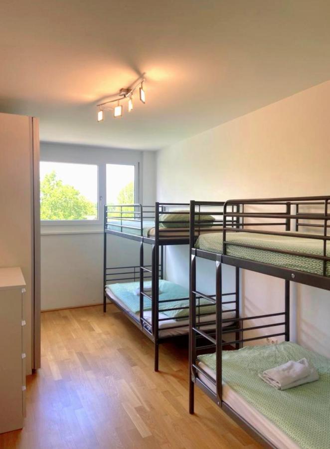 Near Lake Two Bedroom Fully Furnished Apartment Viena Exterior foto
